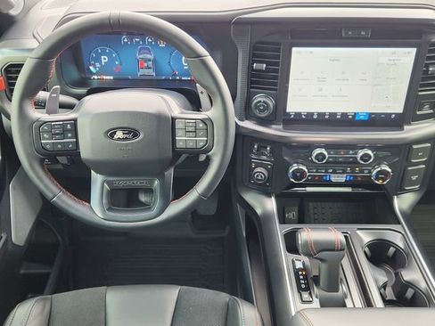 Used 2025 Ford F150 Raptor AWD/4WD image 28