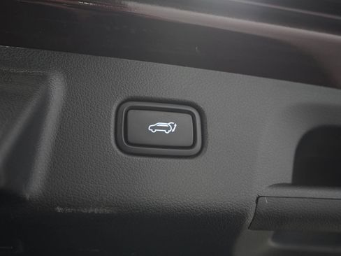 Used 2023 Hyundai Palisade Limited AWD/4WD image 11