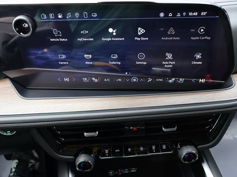 New 2025 Chevrolet Suburban High Country image 23