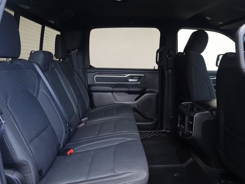 Used 2020 RAM 1500 Big Horn AWD/4WD image 20