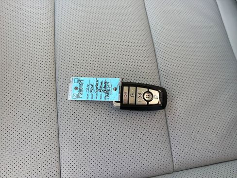 New 2026 Ford Explorer Platinum w/ LUX Leather Package AWD/4WD image 29