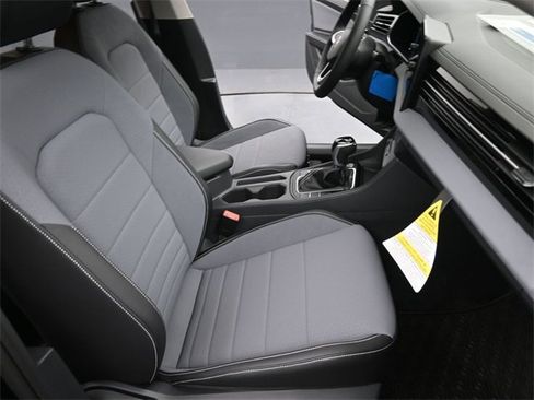 New 2026 Volkswagen Jetta SE image 24