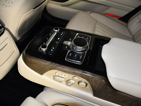 Used 2019 Genesis G90 5.0 Ultimate AWD/4WD image 52