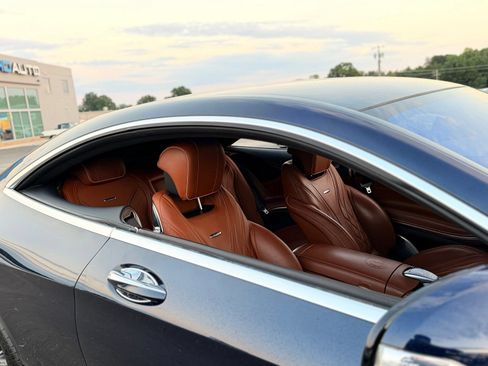 Used 2015 Mercedes-Benz S 63 AMG 4MATIC Coupe image 31