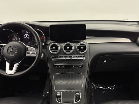 Used 2020 Mercedes-Benz GLC 300 image 26