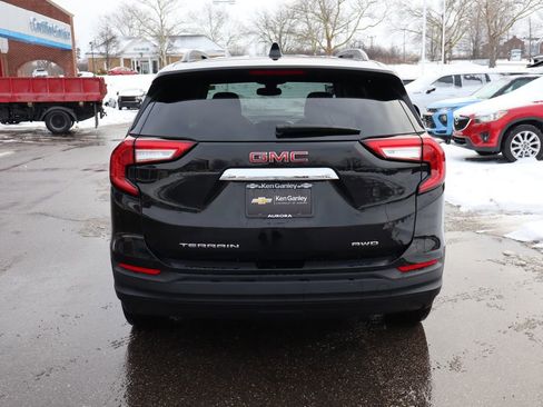 Used 2022 GMC Terrain SLE w/ Driver Convenience Package image 32