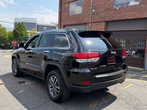 Used 2020 Jeep Grand Cherokee Limited AWD/4WD image 9