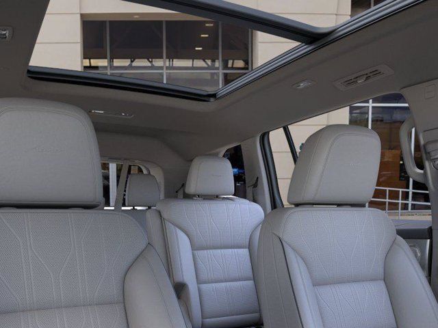 New 2027 Buick Enclave Avenir FWD image 24