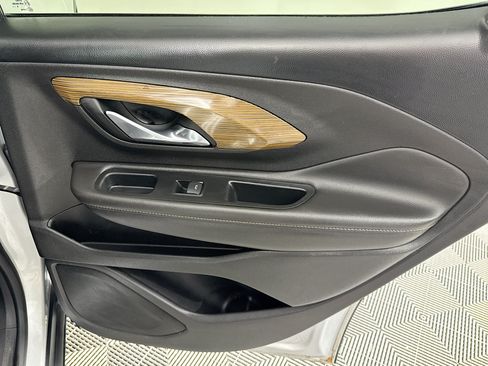 Used 2019 GMC Terrain SLE w/ Driver Convenience Package FWD image 26
