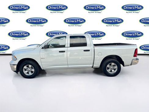 Used 2022 RAM 1500 Tradesman w/ Chrome Appearance Group image 5
