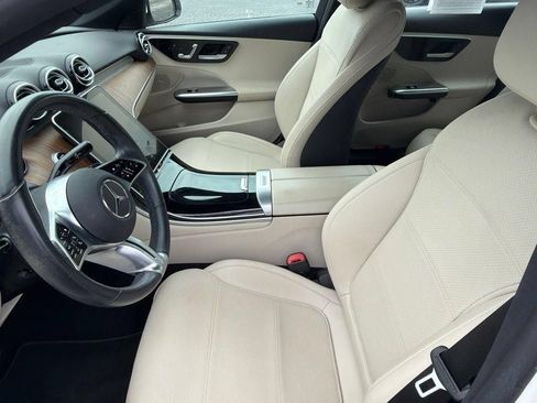 Used 2023 Mercedes-Benz C 300 Sedan image 11