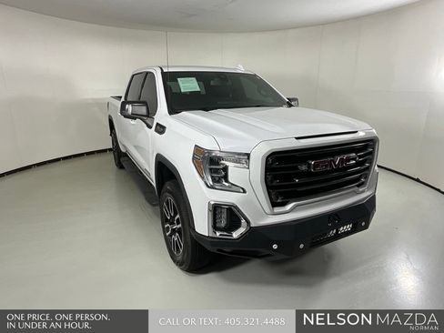 Used 2019 GMC Sierra 1500 AT4 w/ AT4 Premium Package AWD/4WD image 3