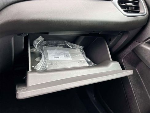 Certified 2020 Chevrolet Equinox LT image 34