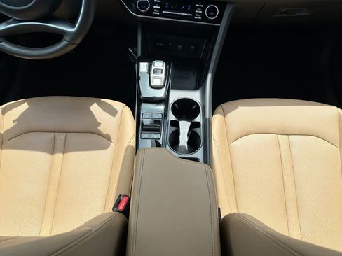 Used 2023 Hyundai Sonata Limited FWD image 31