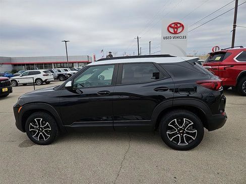 Used 2022 Chevrolet TrailBlazer ACTIV image 2