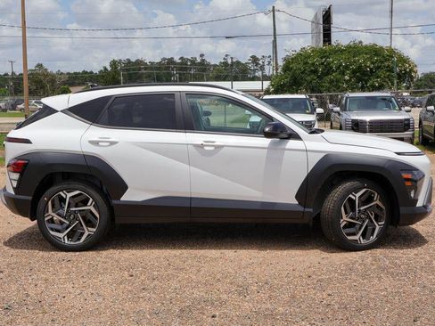 New 2026 Hyundai Kona SEL Premium FWD image 27