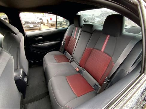 Used 2025 Toyota Corolla SE image 20