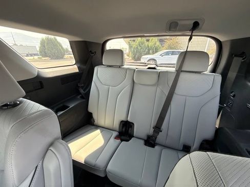 Used 2025 Hyundai Palisade SEL AWD/4WD image 23