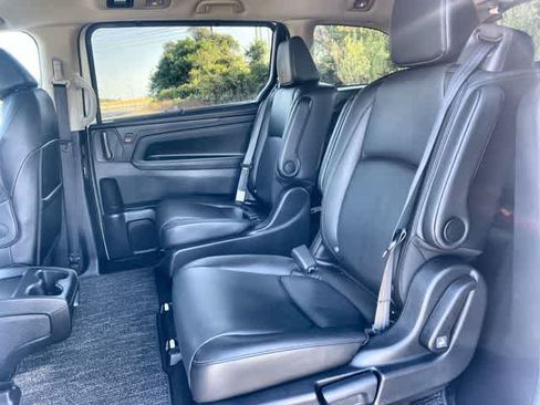 Used 2025 Honda Odyssey EX-L image 14