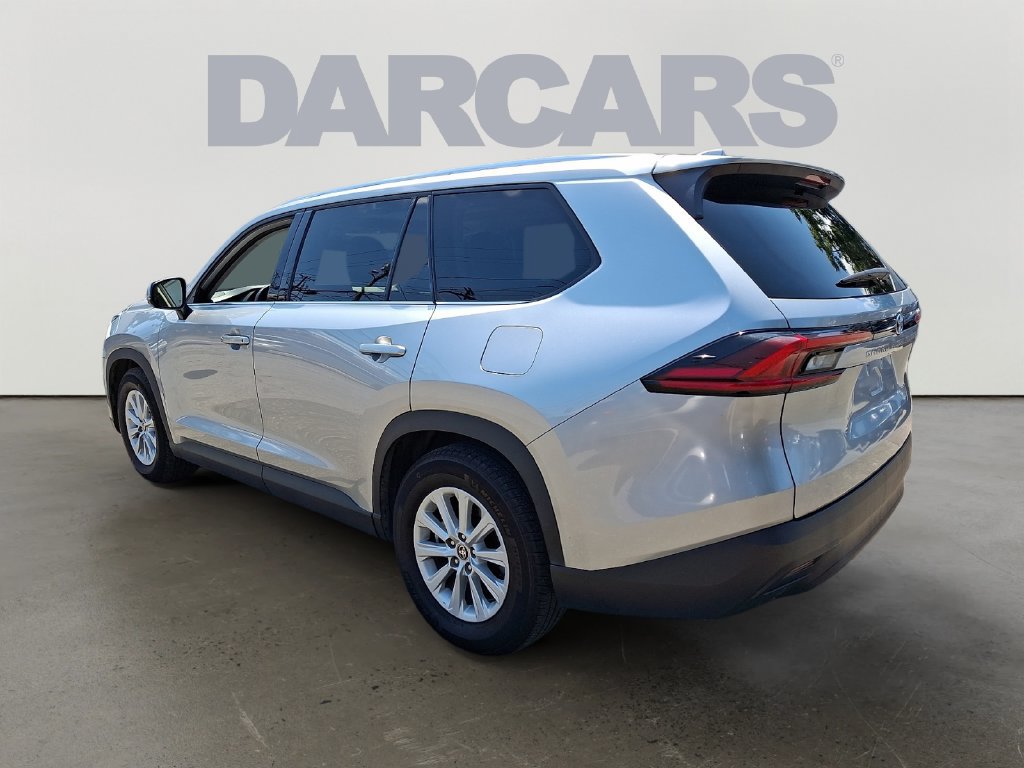 Used 2025 Toyota Grand Highlander FWD image 5