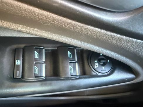 Used 2022 Ford Transit Connect XLT FWD image 33