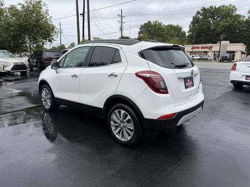 Used 2020 Buick Encore Preferred image 4