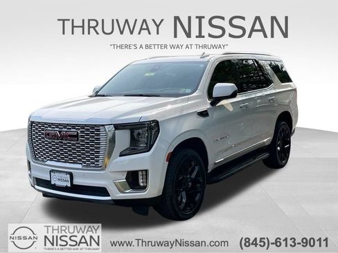 Used 2022 GMC Yukon Denali AWD/4WD image 1