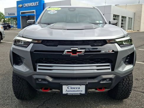 Used 2024 Chevrolet Colorado ZR2 w/ Safety Package AWD/4WD image 5