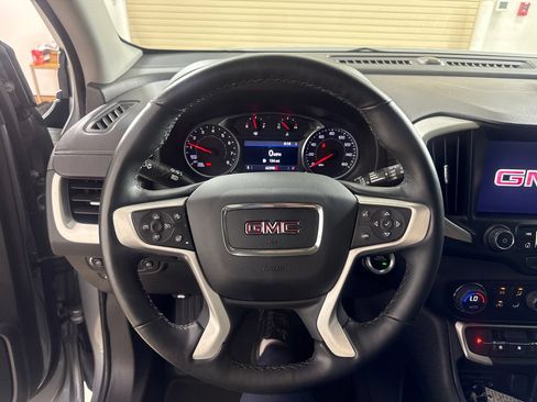 Used 2023 GMC Terrain SLT FWD image 18