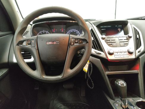 Used 2017 GMC Terrain SLE FWD image 22