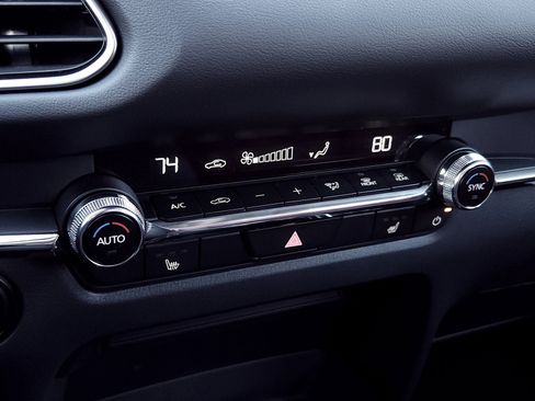 Used 2025 MAZDA CX-30 AWD 2.5 S w/ Preferred Package image 14