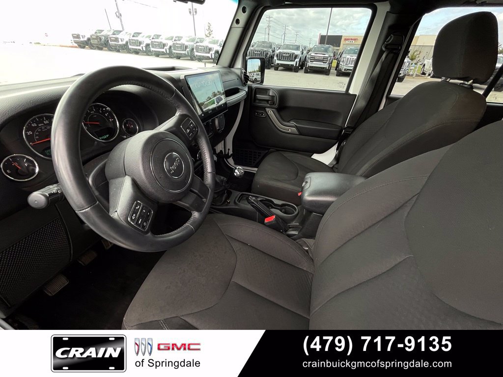 Used 2015 Jeep Wrangler Unlimited Sport w/ Quick Order Package 23S AWD/4WD image 10