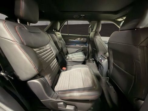 New 2026 Ford Explorer ST-Line w/ ST-Line Street Pack AWD/4WD image 20