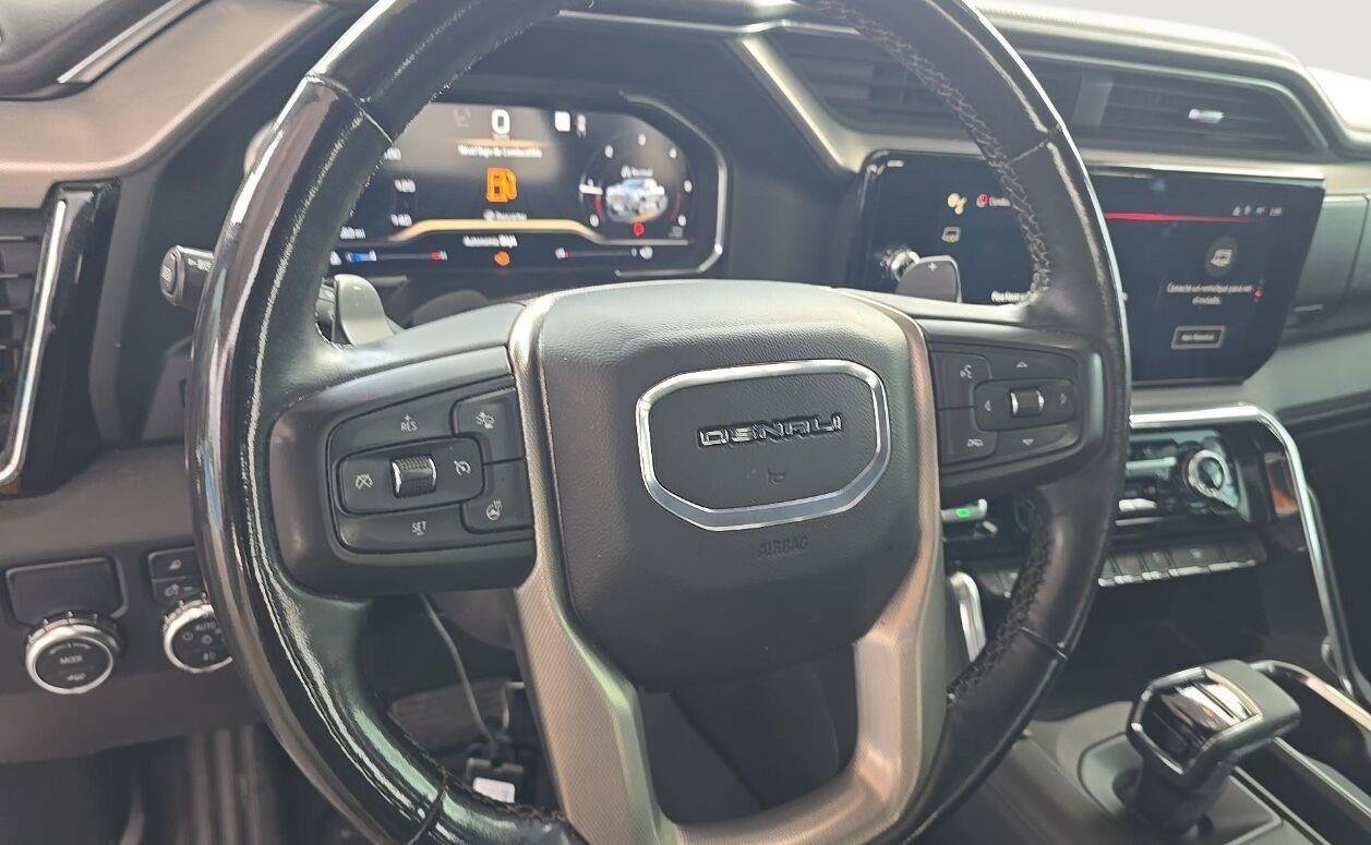 Used 2024 GMC Sierra 1500 Denali w/ Technology Package RWD image 12