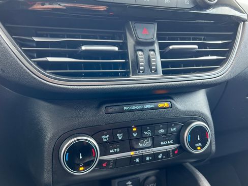 Used 2024 Ford Escape Active image 27