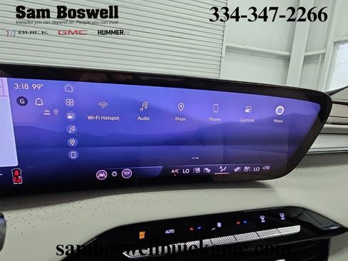 New 2026 Buick Enclave Avenir w/ Super Cruise Package FWD image 17