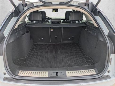 Used 2019 Land Rover Range Rover Velar S AWD/4WD image 6