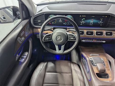 Used 2020 Mercedes-Benz GLE 350 w/ 3rd Row Seat Package image 7