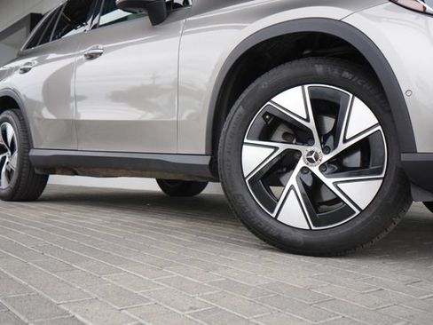 Certified 2024 Mercedes-Benz GLC 300 image 10