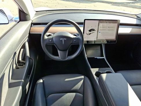 Used 2018 Tesla Model 3 Long Range image 14