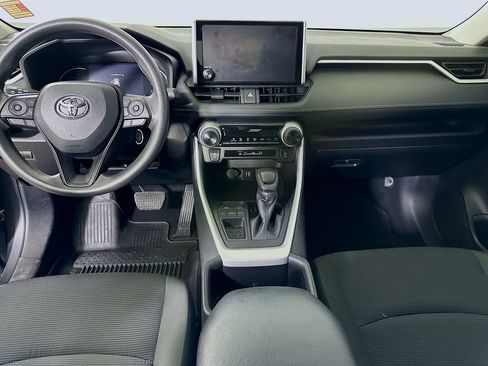 Used 2024 Toyota RAV4 LE image 17