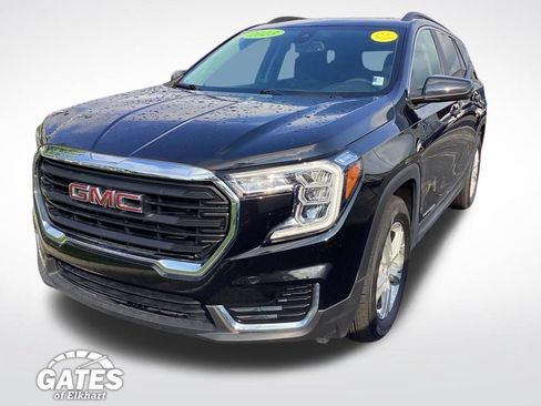 Used 2023 GMC Terrain SLE w/ Driver Convenience Package FWD image 5