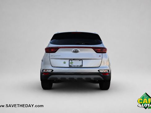 Used 2020 Kia Sportage S FWD image 7