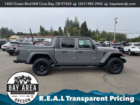 Used 2021 Jeep Gladiator Mojave AWD/4WD image 4