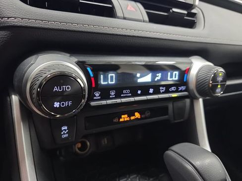 Certified 2025 Toyota RAV4 XLE AWD/4WD image 19