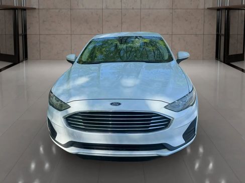 Used 2019 Ford Fusion SE image 11
