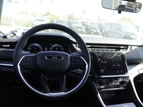 New 2026 Jeep Grand Cherokee Laredo X image 29