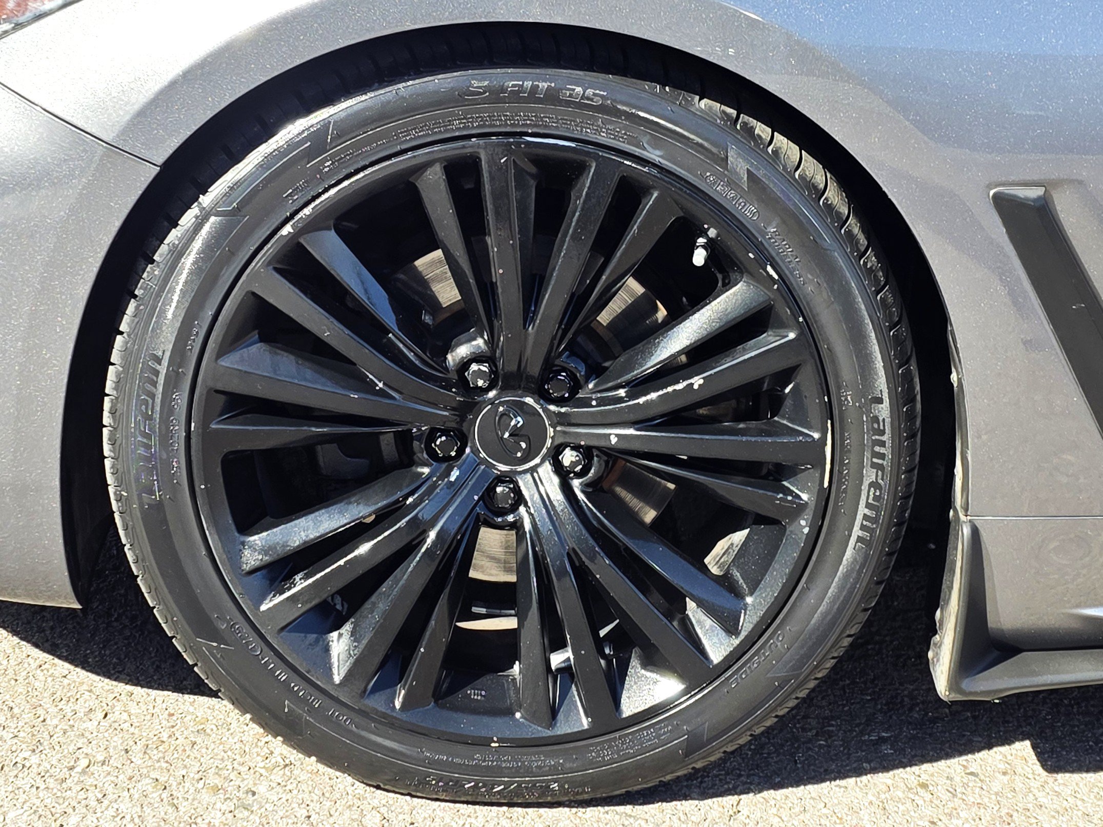 Used 2019 INFINITI Q60 3.0t w/ Cargo Package RWD image 9