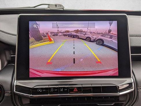 Used 2022 Jeep Compass Limited image 14