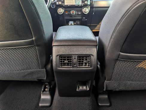 Used 2020 Toyota 4Runner Venture w/ Moonroof Package AWD/4WD image 20